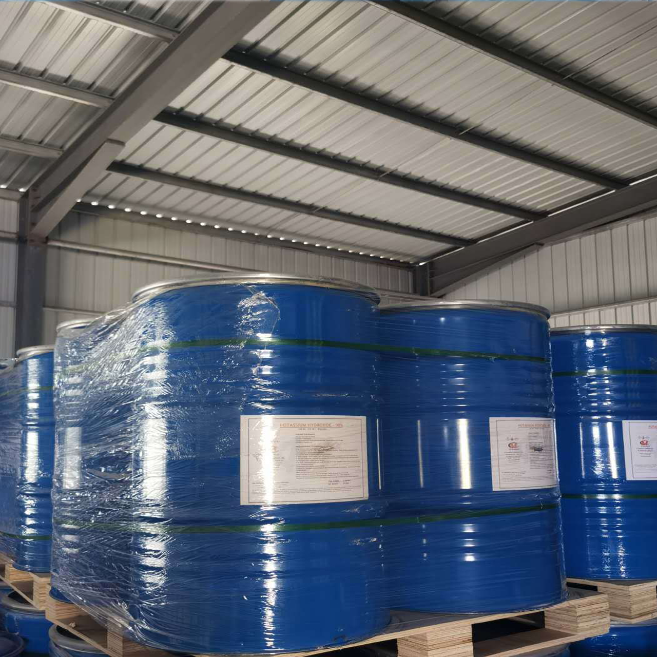 Gaziantep Bayhan dış ticaret Kimyasal Ürünler Boyalar, Kaplamalar, Reçineler, Mürekkep, Akrilik Reçine, Emülsiyon, Solvent, Yapıştırıcı, C5, C9, Plastikleştirici, Kauçuk, Plastik, Kişisel Bakım, Deterjan, Kimyasal Ürünler, İhracat, İthalat, Yarı Mamül, Kimyasal Ticaret